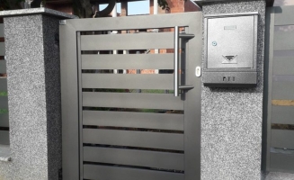 Plastificirane ograde – mala vrata